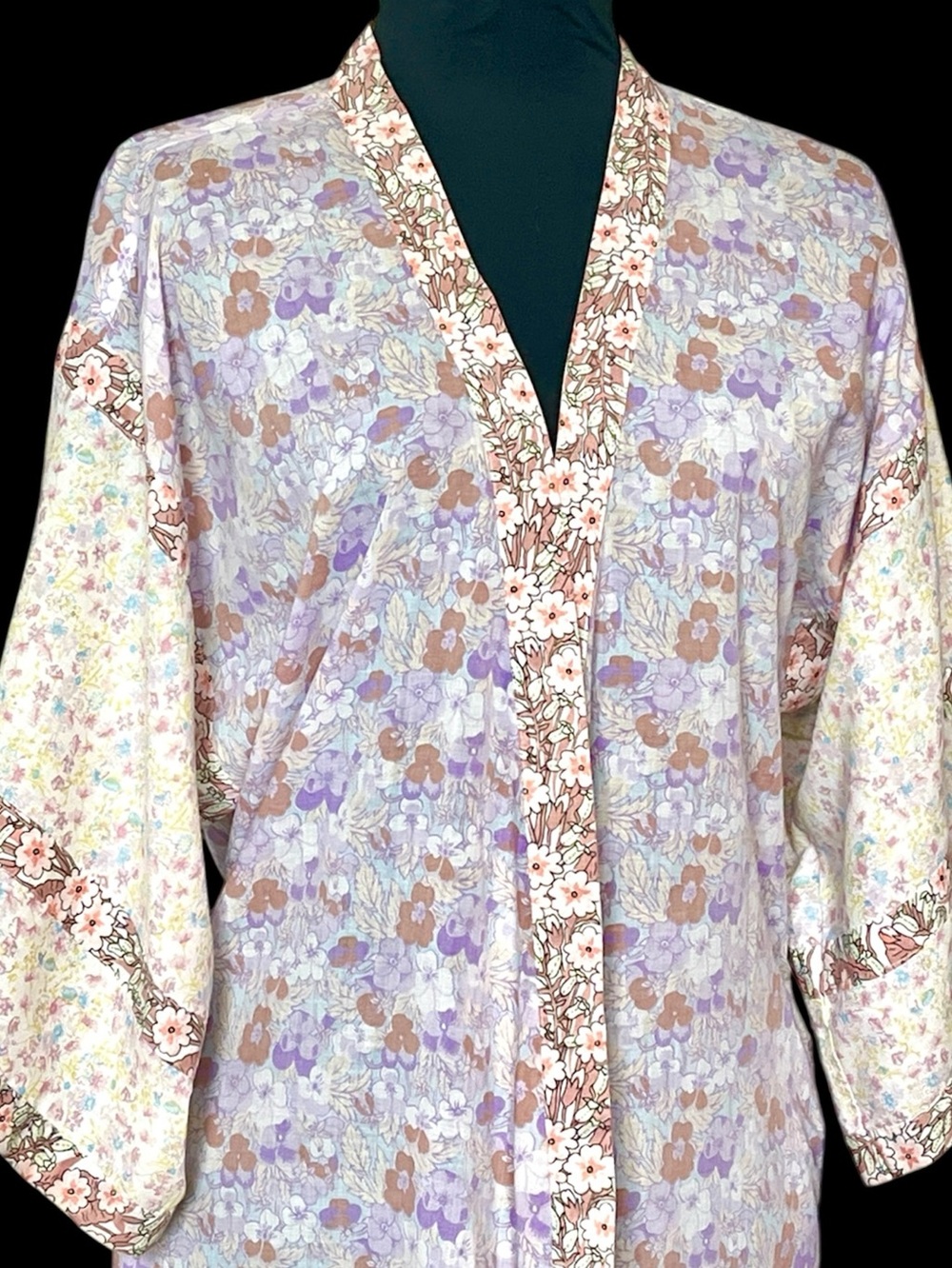 Vintage Kimono Robe Floral Pattern Tactix HUK-A-POO Semi-Sheer Boudoir Robe 70s